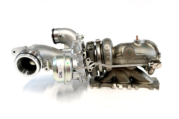 Serien Turbolader IHI 696513, Motor M 276.823, 367PS, Benzin, Rechte Seite